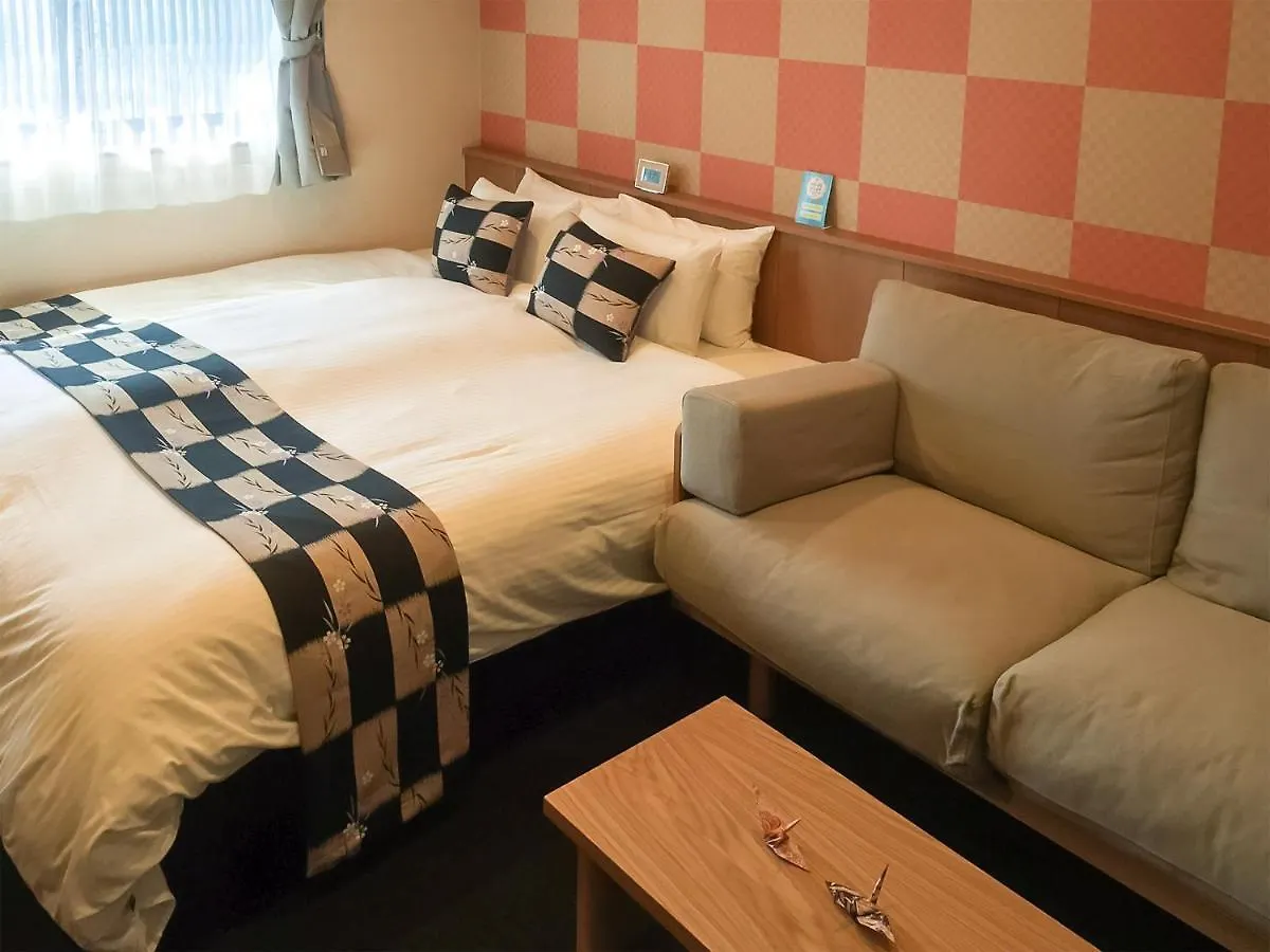 Kyoto Earth Hotel 0*,  日本